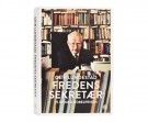 Geir Lundestad: Nobels fredspris gjennom 25 år. Signert. thumbnail
