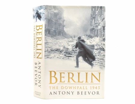 Anthony Beevor:  Berlin.  The Dawnfall 1945.