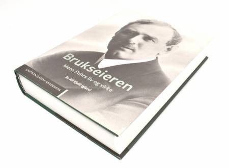 Alf Kjetil Igland:  Brukseieren.   Signert
