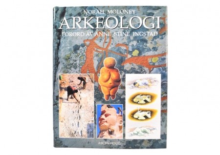 Norah Moloney: Arkeologi.