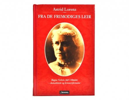 Astrid Lorenz: Fra de fromodiges leir.